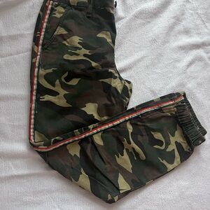 Sundry Camouflage Jogger Pants Streetwear Edgy